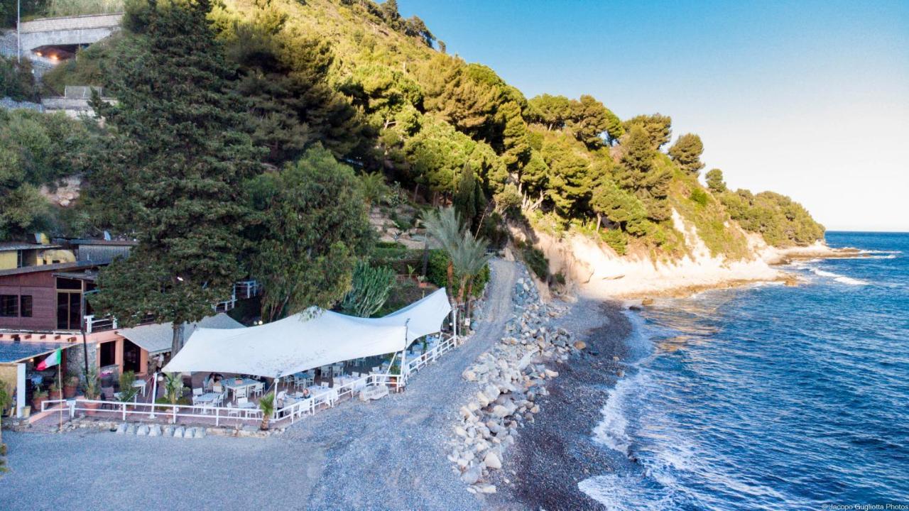 Locanda Baia Beniamin Grimaldi (Liguria) Exterior foto