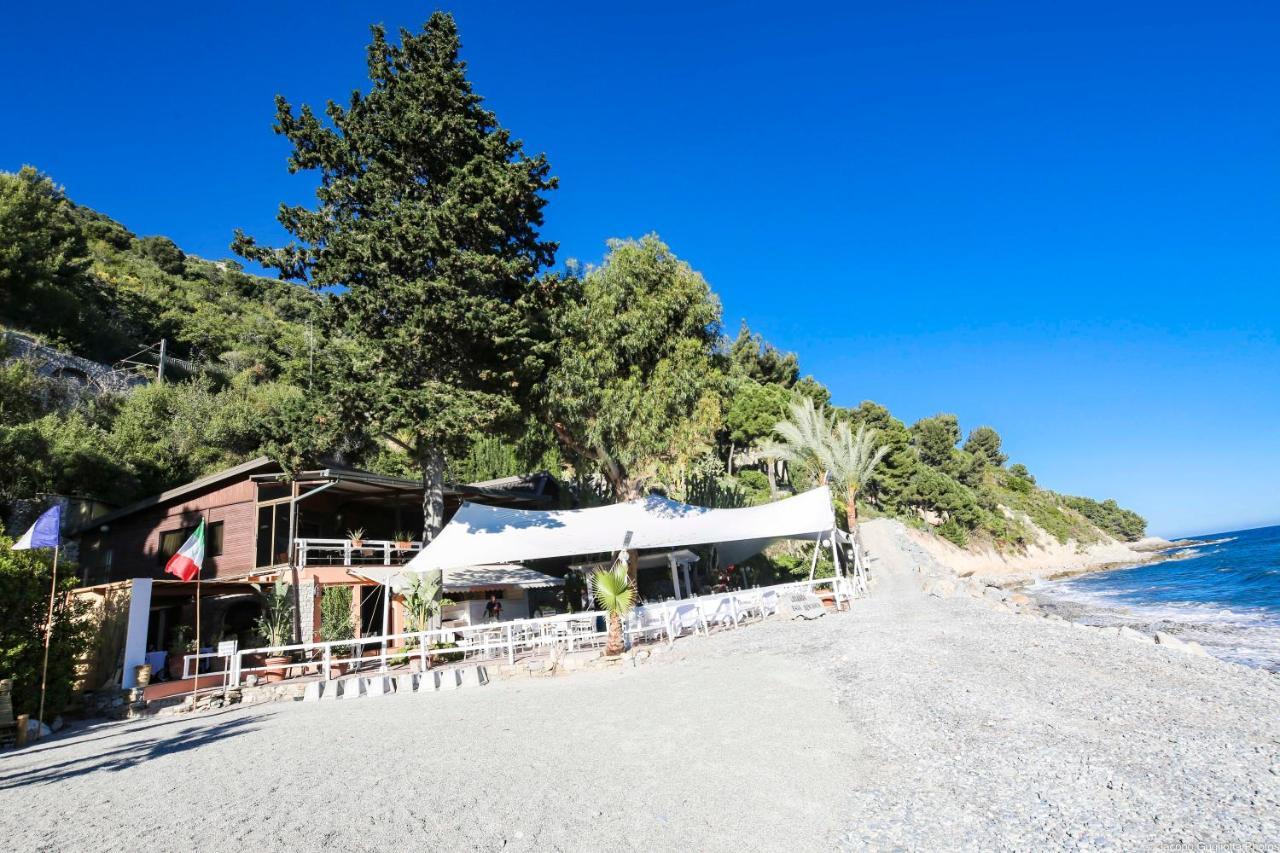 Locanda Baia Beniamin Grimaldi (Liguria) Exterior foto