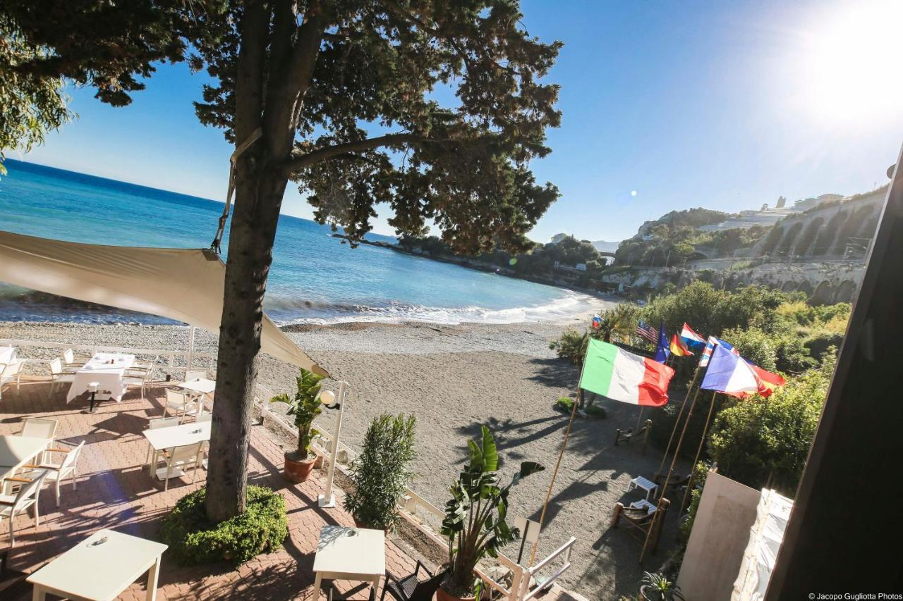 Locanda Baia Beniamin Grimaldi (Liguria) Exterior foto