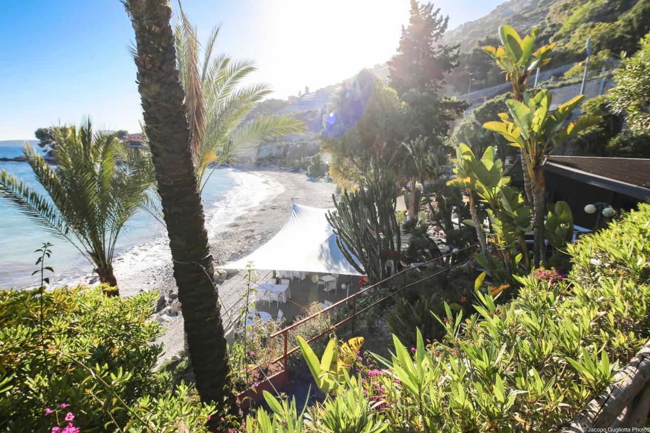 Locanda Baia Beniamin Grimaldi (Liguria) Exterior foto