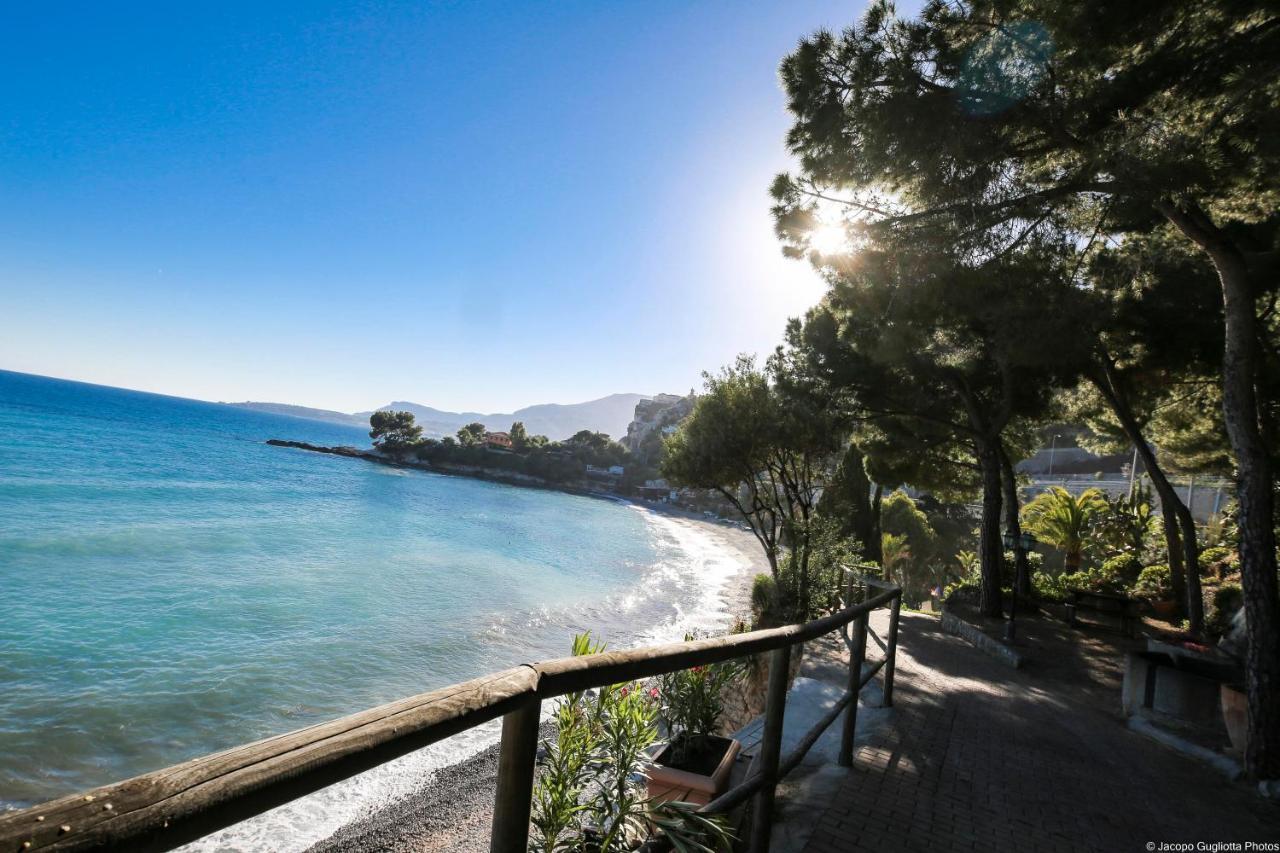 Locanda Baia Beniamin Grimaldi (Liguria) Exterior foto